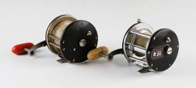2x Vintage Penn Baitcasting Fishing Reels - Penn 60 Long Beach and Penn 210 both with chrome