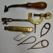 Fly tying tools and accessories - selection of early fly tying tools, including a bench vice, a