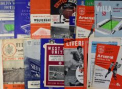 1963/1964 Wolverhampton Wanderers full season away match programmes including Arsenal (FLC) (22)