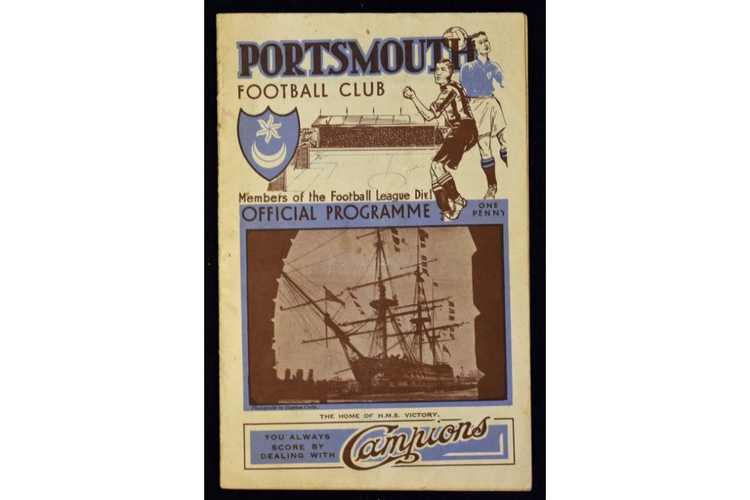 1934/1935 Portsmouth v Sheffield Wednesday match programme 29 September 1934 at Fratton Park. Good.