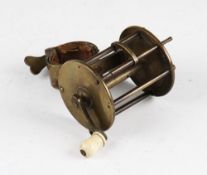 Fine early 19th century brass collar winch - 1 7/8