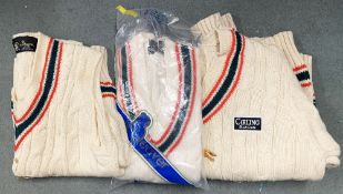 Cricket - Leicestershire CCC Cricket Pullovers: Official player issued pullovers having Fox crest to