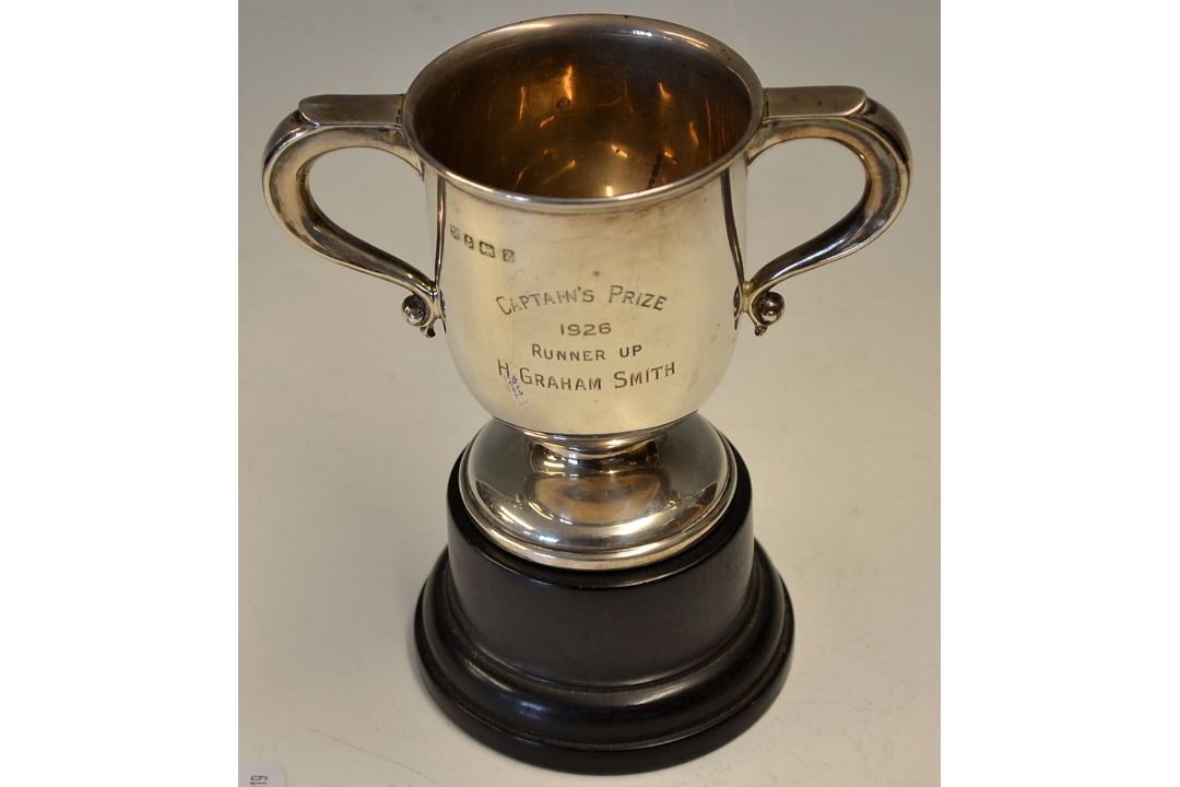 1926 Royal Calcutta golf club silver trophy - engraved “Captains prize-runner-up-H Graham Smith-