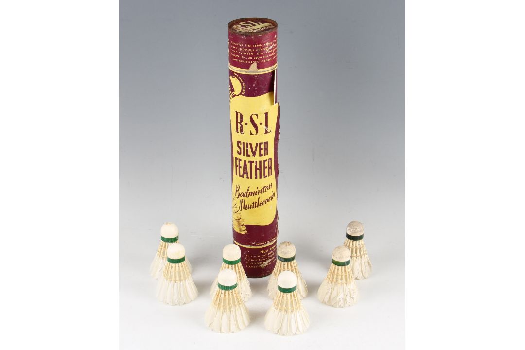R.S.L. Silver Feather Shuttlecocks – 8 Shuttlecocks in original advertising packaging