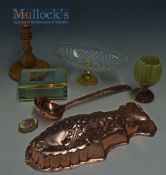 Assortment of 1930/40 objects comprising a good gilt metal and etched glass table casket, gilt metal