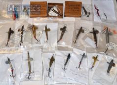 Lures - Collection of South West Country early devons, red rubber worms and other baits (22) – 7x