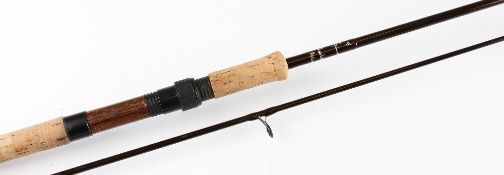 Fine Alan Brown Hitchin hand built carbon “Spinner” salmon rod: 9ft 2pc – with Fuji style line