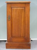 Victorian mahogany pot cupboard or bedside cabinet, W39 x D34 x H74cm