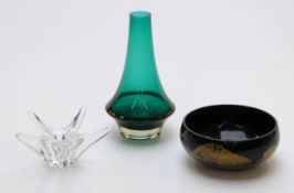 Three pieces of art glass comprising a Iestyn Davies for Stuart Crystal glass bowl, Daum