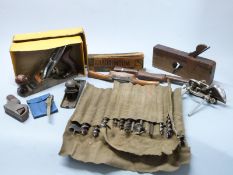 A quantity of vintage woodworking tools including Stanley no 4 plane