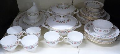 Wedgwood India Rose pattern dinner and tea ware, mostly six place settings, approximately 42 pieces