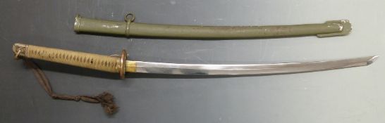 WWII Japanese officer's Samurai sword with hamon, gilt highlights to mounts and shagreen and woven