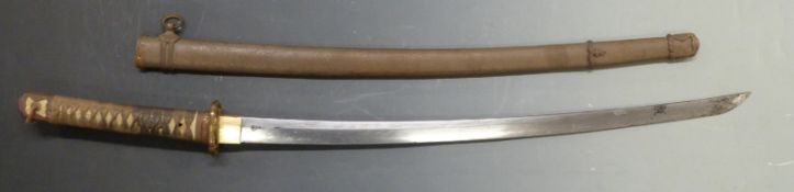 Japanese Shin-gunto army officer's Katana with signed tang, blade length 69cm