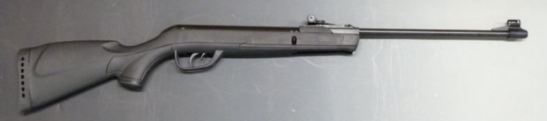 Gamo Deltamax Force .177 air rifle with semi-pistol grip and cheek piece, serial number 04-1C-