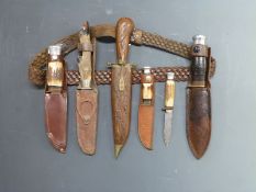 Six knives including two William Rogers examples, longest blade 15cm