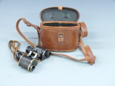 British Army WWI pair of binoculars dated 1916 by W.Watson & Sons Ltd, London, with ministry