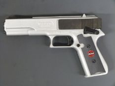 SMK G.2000 Repeater .177 BB air pistol, serial number 04177686
