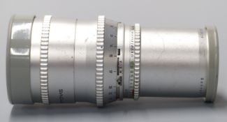 Hasselblad Carl Zeiss Sonnar 1:5.6 250mm lens no 4382529 with caps