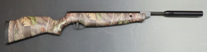 Cometa 300S .22 air rifle with semi-pistol grip, raised cheek piece, sound moderator and Harwoods