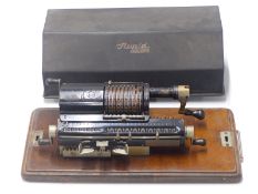 Rapid vintage mechanical calculator number 4634 in original case
