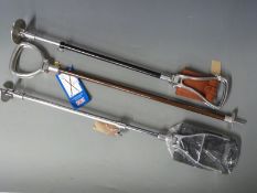 Three shooting sticks / seats