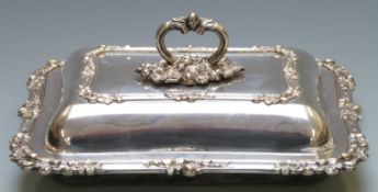 A.B.Savory & Sons, London silver plated tureen