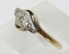 Art Deco 9ct gold ring set with diamonds in a platinum setting (size L)