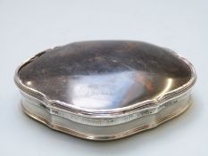 Georgian tortoiseshell lidded white metal trinket box of shaped design, width 8.5cm