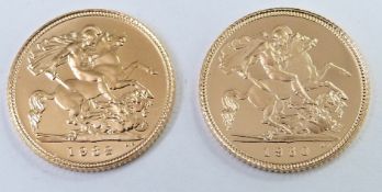 A cased set of two half sovereigns, 1980 the first proof and 1982 the first uncirculated, in