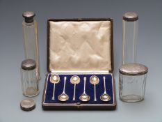 Boxed set of six hallmarked silver teaspoons London 1941, together with four Victorian hallmarked
