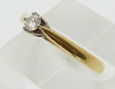 An 18ct gold ring set with a diamond of approximately 0.2ct (size Q)