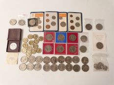 A collection of modern £5 crowns, £2 single colour coins, Festival of Britain, first decimals etc