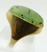 A yellow metal ring, 6.5g (size R)