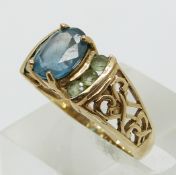 A 9ct gold ring set with blue topaz (size N)