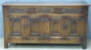 Carved oak sideboard, W152 x D42 x H81cm