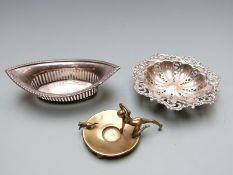 Two hallmarked silver bonbon dishes, one Birmingham 1910 the other with indistinct marks, length