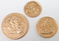 The Royal Mint 2000 United Kingdom gold proof three coin sovereign collection comprising a gold