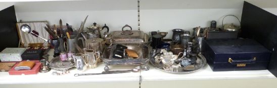 A quantity of plated ware including biscuit barrel, salver, teaware, wine coaster, cased cutlery,
