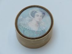 19thC oval lidded trinket box, the top set with a portrait miniature of a lady with lace collar