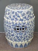 Chinese blue and white hexagonal garden seat with foliate decoration, 47cm tall.