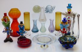 Sixteen pieces of coloured glassware including four Murano clowns, Vicke Lindstrad Contour vase,