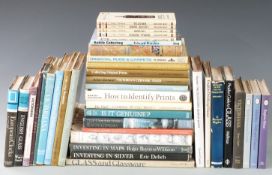 [Antiques/Collecting] Collection of reference books on tiles, glass and glassware, silver, ceramics,