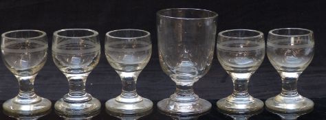 Georgian clear glass rummer 13.5cm tall together with five matching ale glasses, each 10cm tall