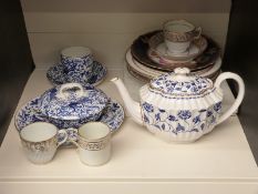 Chamberlains Worcester, Royal Crown Derby and Spode dinner and teaware, Copeland plate, Royal