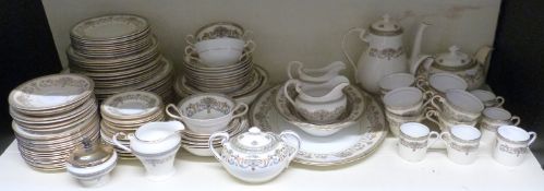 Aynsley Henley dinner and tea ware in the Henley pattern, mostly twelve place settings,