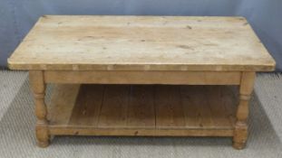 Pine coffee table with undershelf L122 x W72.5 x H48cm
