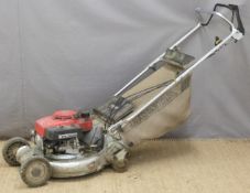 Honda HR194 petrol lawn mower