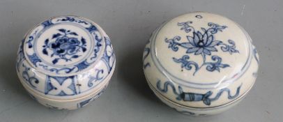 Two Chinese blue and white paste pots
