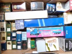 Thirty-five Lledo, Matchbox The Dinky Collection, ERTL, Exclusive First Editions (EFE) and similar