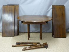 19thc oak drop leaf  Pembroke table. W104 x D128 x H77cm